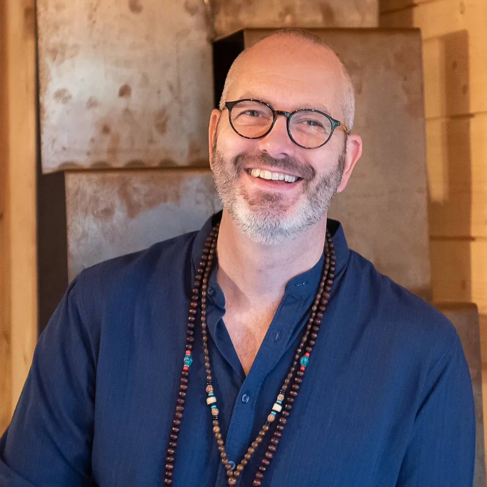 Frédéric Barbey, fondateur de RESONANTIA et formateur en hypnose thérapeutique